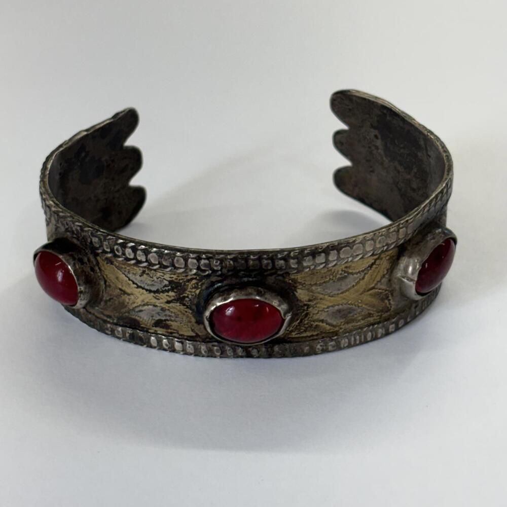 Vtg/antique Sterling Turkman cuff with red glass cabs